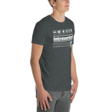 Introvertiert Unisex-Shirt