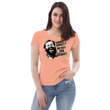 Chuck Norris? Nie von ihr gehört / Bud Spencer Meme / Enganliegendes Öko-Shirt für Damen