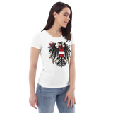 Österreichischer Adler in Ketten / Enganliegendes Öko-Shirt für Damen