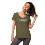 Essen, Schlafen, Reiten, Wiederholung / Eng anliegendes Shirt mit V-Ausschnitt